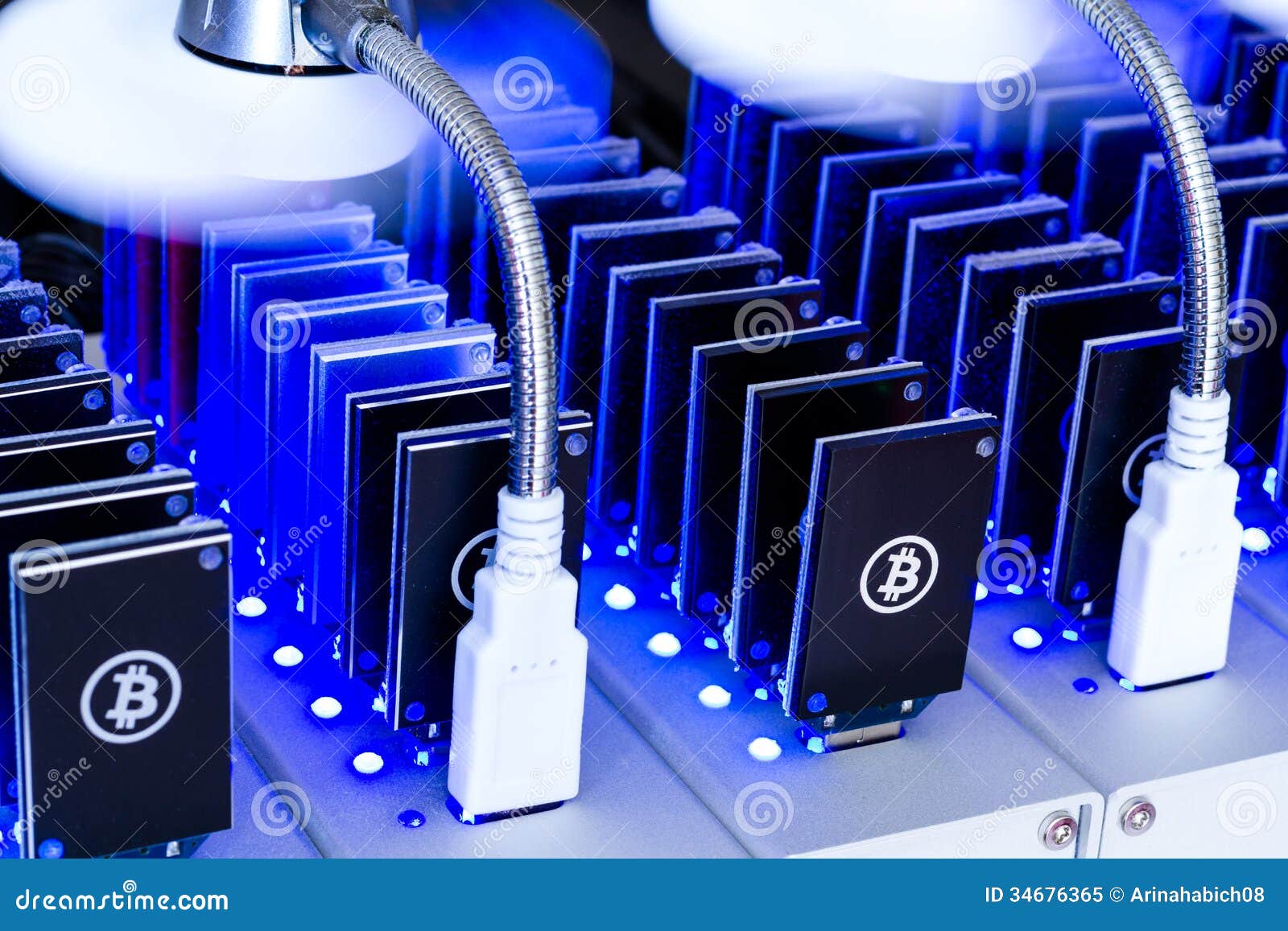Bitcoin Mining Stock Image Image Of Computer Mining 34676365 - 
